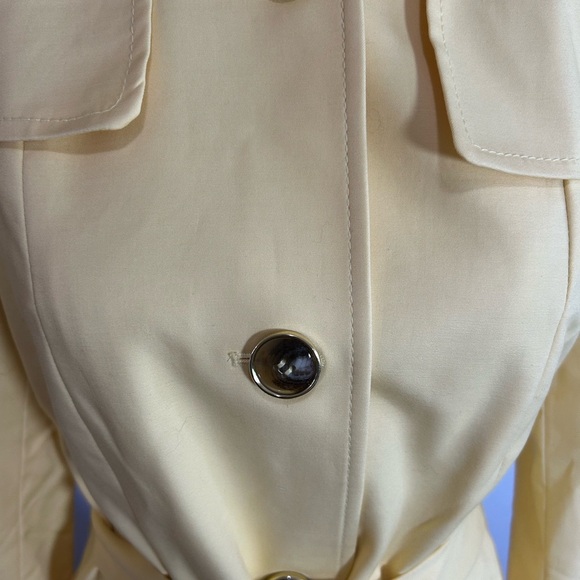 The Limited Light Yellow Trench Coat NWT’s. Medium. - Picture 2 of 11